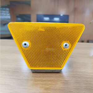 Guardrail Reflector Trapezoid (Copy)